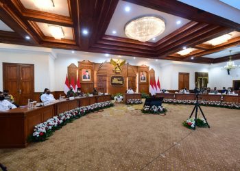 Presiden Instruksikan Sejumlah Langkah Penanganan Covid-19 di Jawa Timur - Berita Terkini