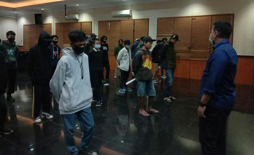 Demo Pelajar