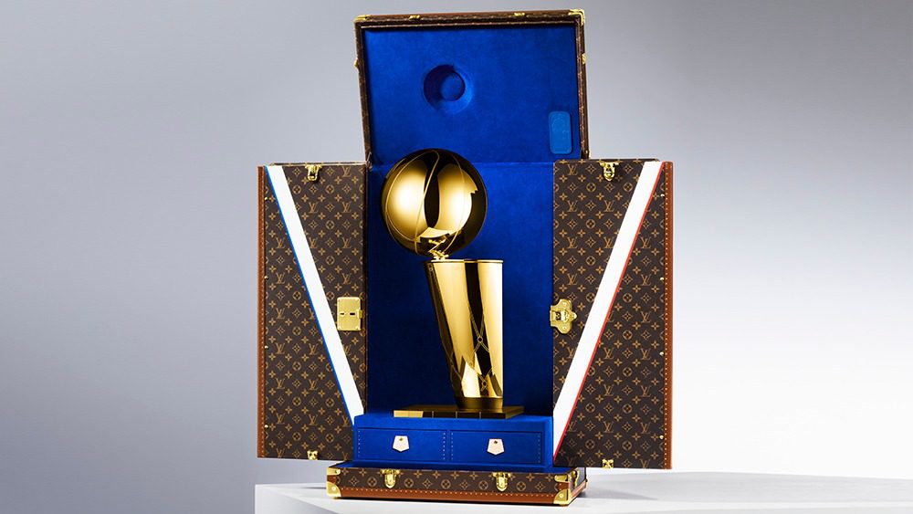 Rak Trofi Nba
