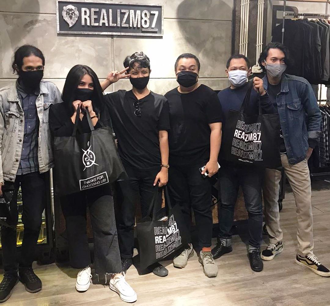 Realizm87