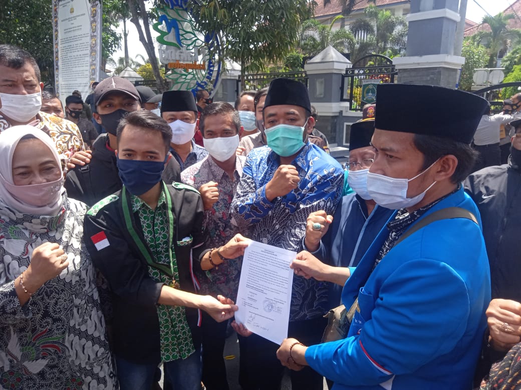 Demo Kabupaten