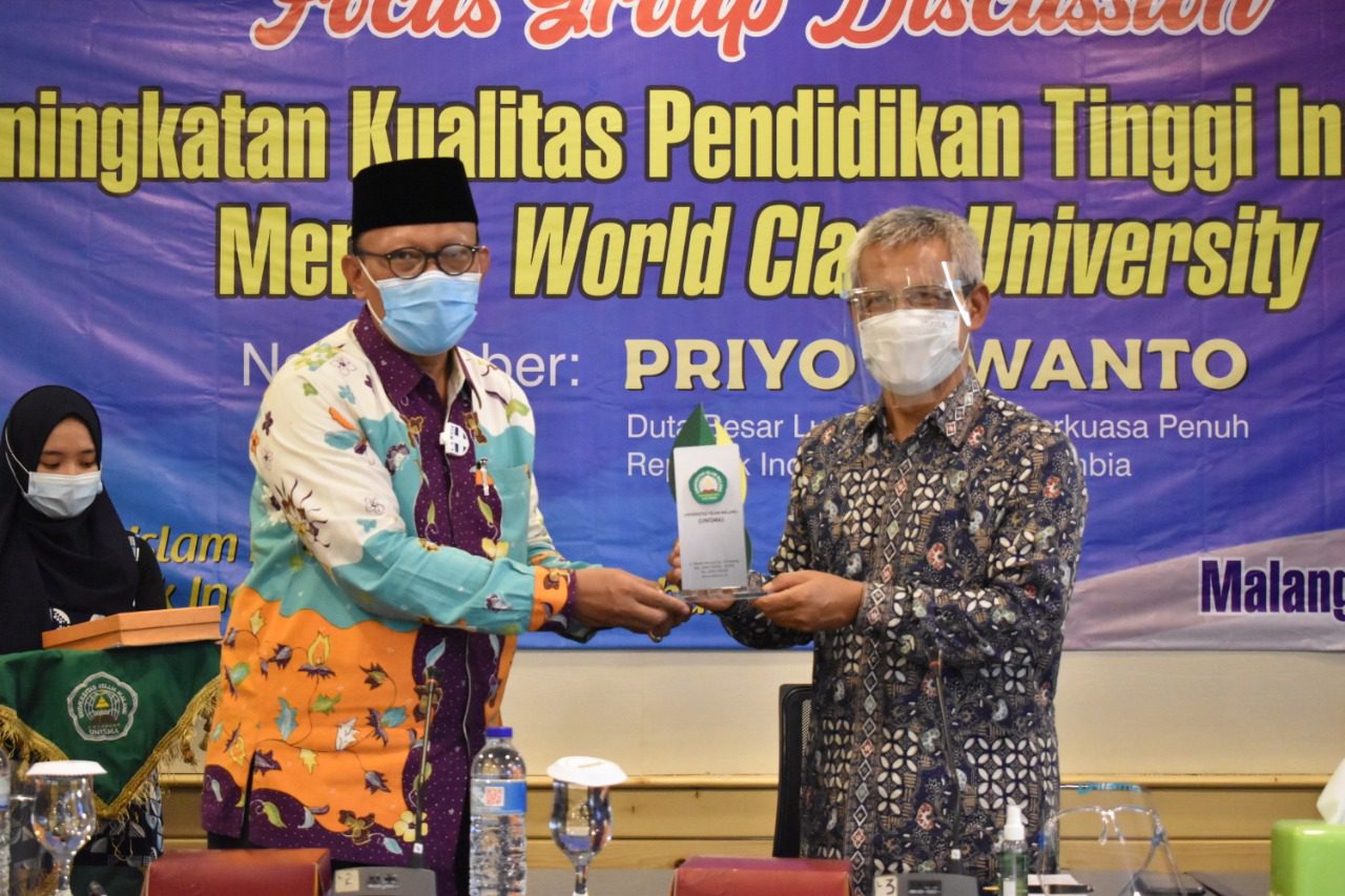 UNISMA GANDENG DUBES RI UNTUK KOLOMBIA - UNIVERSITAS ISLAM MALANG