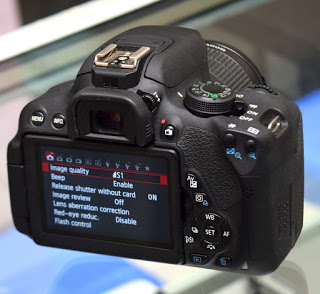 Jual Kamera Canon OES 700D TouchScreen di Malang