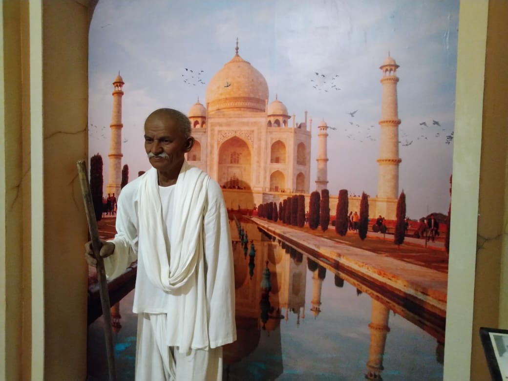 Patung Lilin Mahatma Gandhi