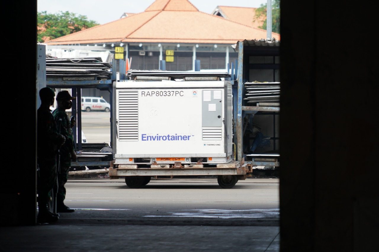 Pemerintah Amankan Stok Vaksinasi COVID-19 bagi Petugas Pelayanan Publik