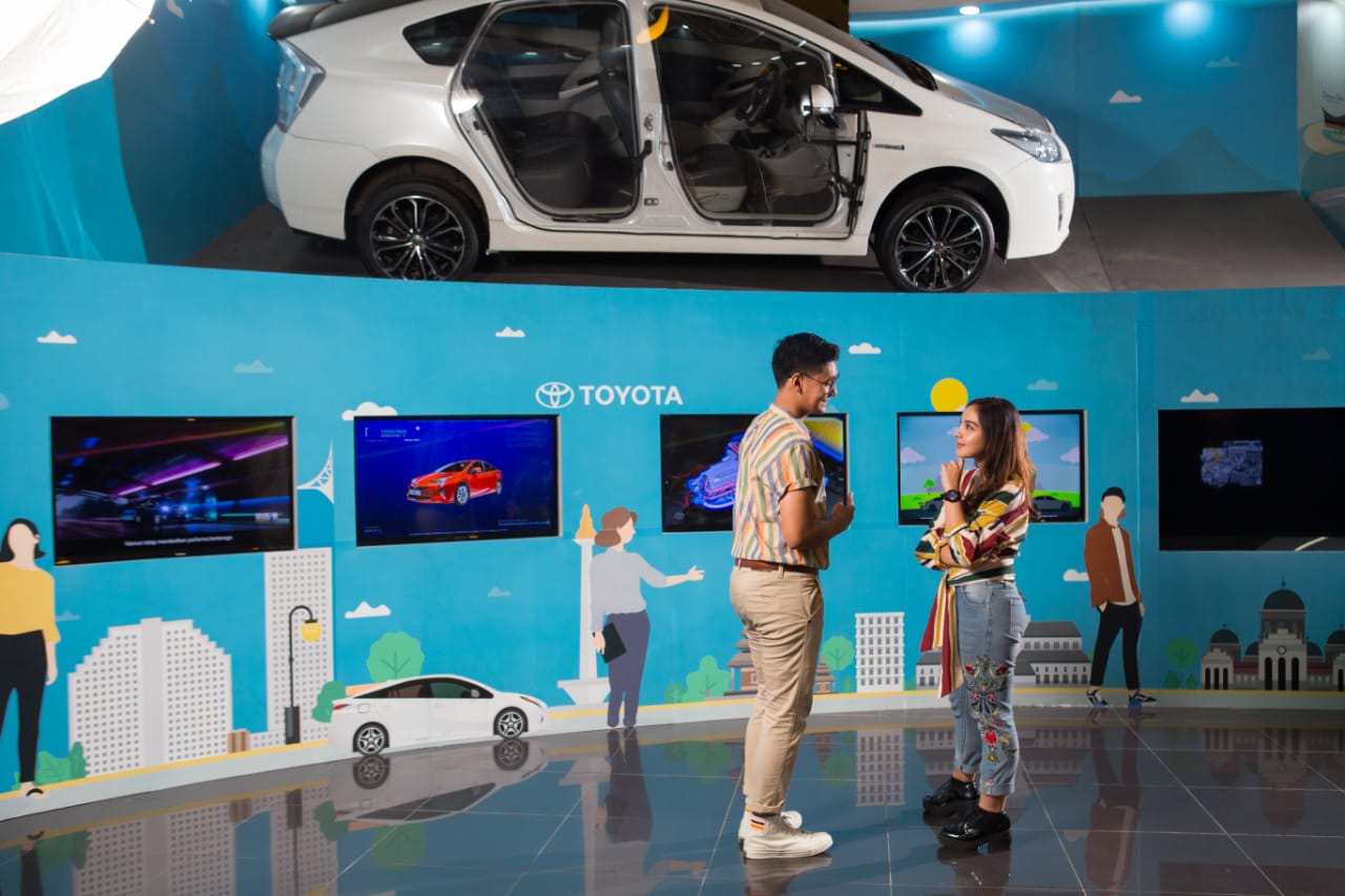 Koleksi mobil merek toyota di Museum Angkut by Jatim Park Group