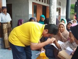 Pererat Tali Silaturahmi, Sahabat Tino Berikan Bantuan Sembako Bagi Warga