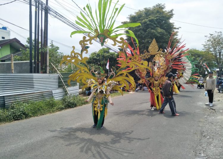 Karnaval kirab, seni dan budaya Desa Mulyo Agung, Kecamatan Dau, kabupaten Malang. (blok-a.com/mg1)