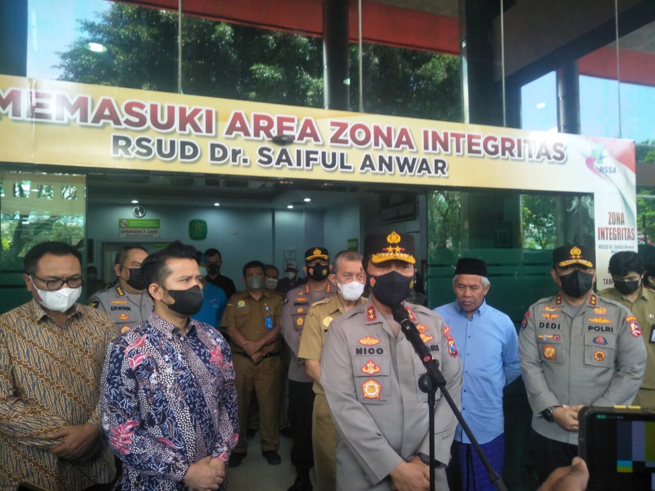 Tragedi Kelam Kanjuruhan RSSA Kapolda Jatim Minta Maaf