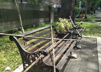 Situasi terkini puluhan kursi ijen yang disegel Dinas Lingkungan Hidup Kota Malang (blok-A.com/Defrico Alfan)