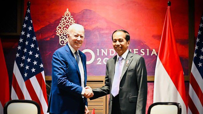 Caption: Presiden AS, Joe Biden, berikan Rp38,82 Triliun untuk kerjasama antara ExxonMlbil dengan Pertamina di KTT G20.