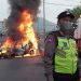 Kronologi Mobil Kia Tabrak Pembatas Oleng Lalu Terbakar di Lawang