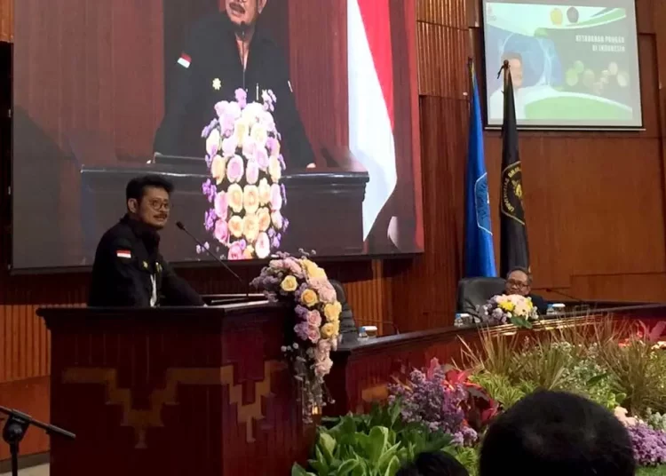 Menteri Pertanian, Syahrul Yasin Limpo saat memberikan materi kuliah tamu di Universitas Brawijaya (Blok-a.com / Putu Ayu Pratama S)