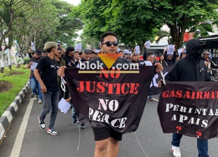 Di Aksi Damai, Keluarga Korban Kanjuruhan: 'Kami Hanya Ingin Aparat Mengaku dan Meminta Maaf'