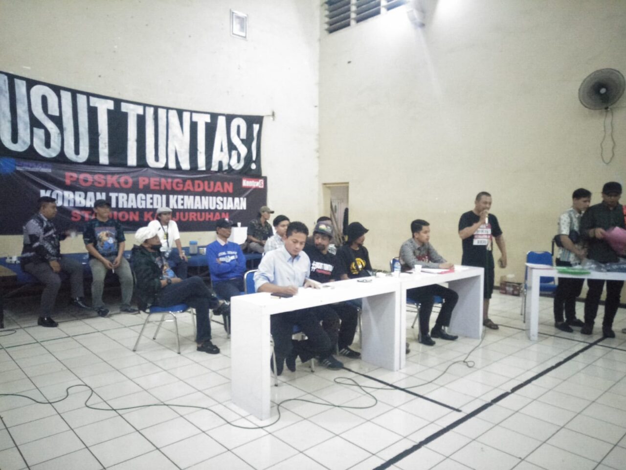 Situasi Press Conference Tim Gabungan Aremania tadi malam, Kamis, 03 Oktober 2022 (blok-A.com / Defrico Alfan)
