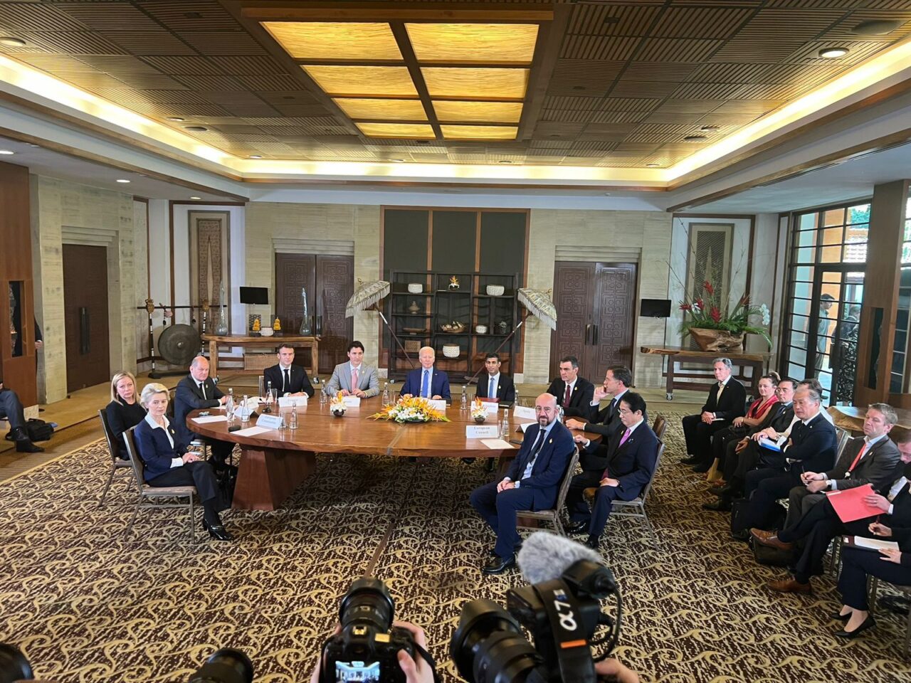 Para pemimpin negara NATO dan G7 mengadakan emergency meeting di sela rangkaian acara KTT G20, Rabu (16/11/2022).