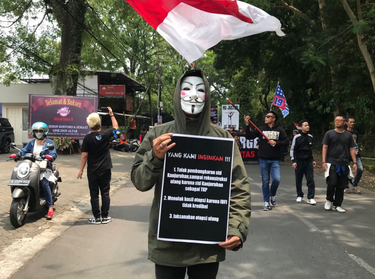 Aremania Oro-oro Dowo Turun Jalan, Tolak Hasil Autopsi hingga Tolak Rencana Meruntuhkan Stadion Kanjuruhan