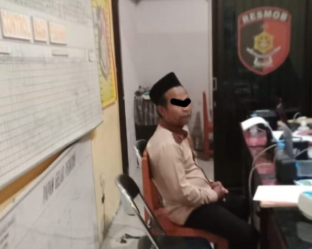 pengasuh ponpes banyuwangi