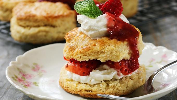 Ilustrasi Strawberry shortcake (Shutterstock)