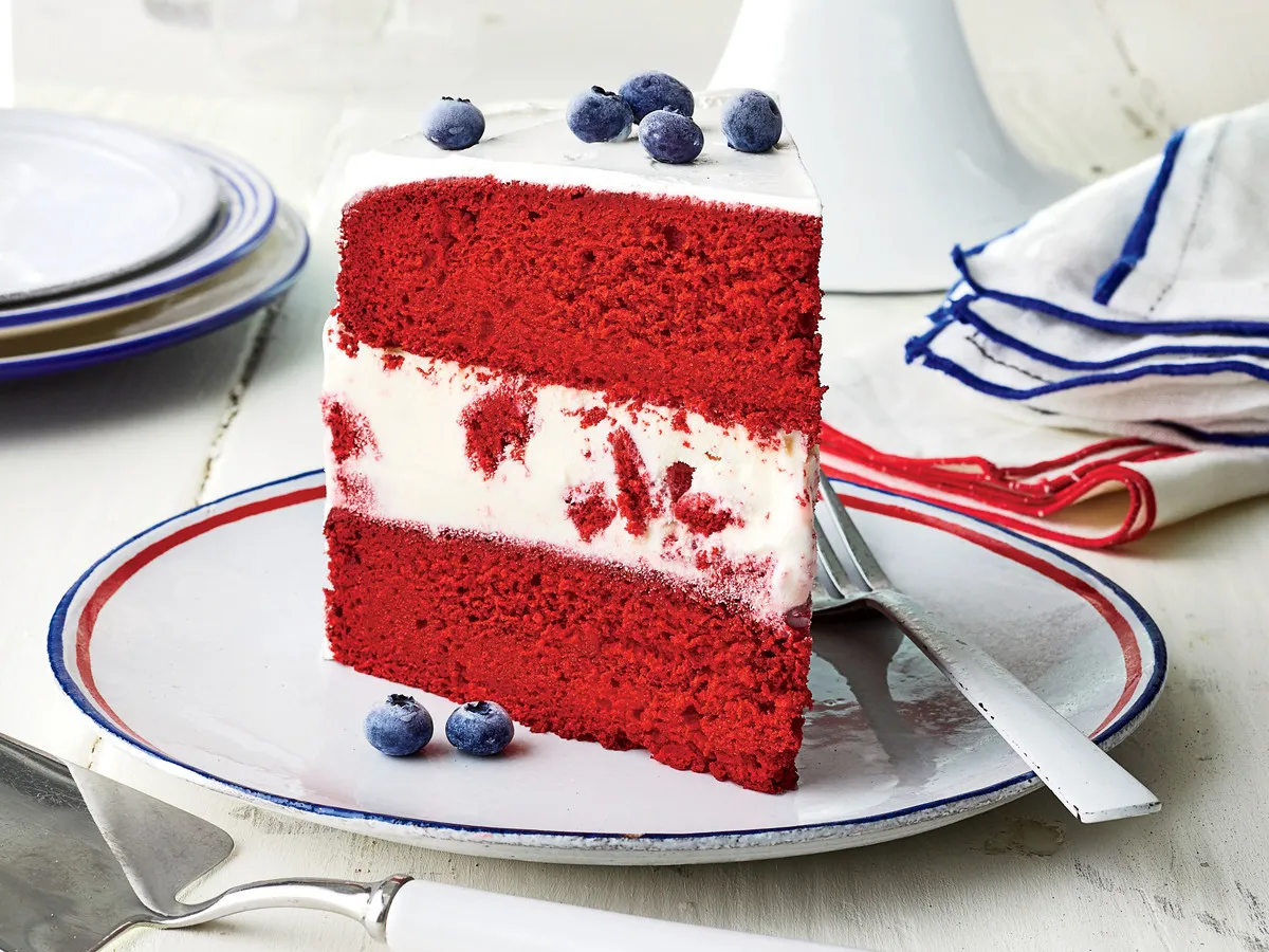 Ilustrasi strawrberry cake ( Southern Living)