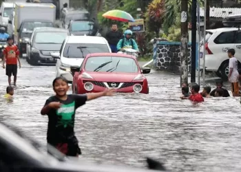 Ilustrasi: kondisi banjir di salah satu titik jalanan Kota Malang