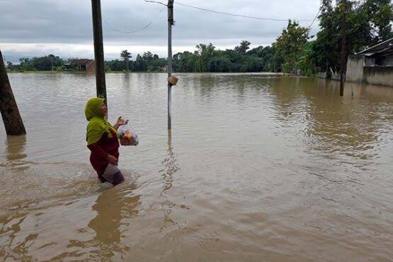 Banjir luapan Sungai Bengawan Solo di Sragen, Jawa Tengah. (FOTO: Solopos/Tri Rahayu)
