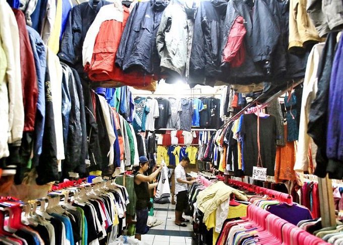 Ilustrasi thrift shop. (Pexels.com/Bargo Magonda)