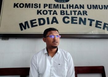 Komisioner KPU Kota Blitar Divisi Teknis, Hernawan Miftakhul Khabib. (blok-a.com/Fajar)