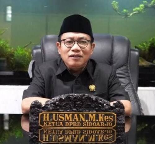 Teks foto : Haji Usman, Ketua DPRD Kabupaten Sidoarjo