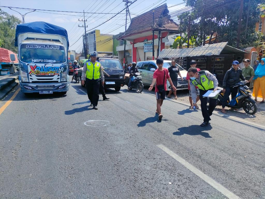 Mahasiswa Tewas Laka di Singosari: Serempet Kendaraan Lalu Terjatuh dan Ditabrak Truk