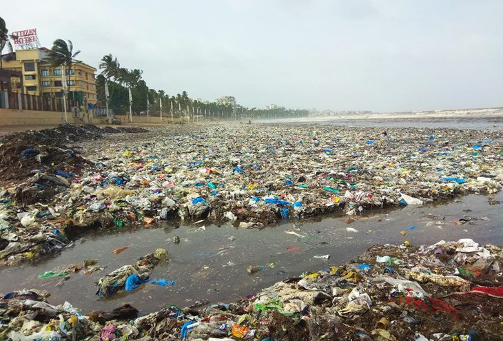 Pantai Juhu, India. (foto: reddit)