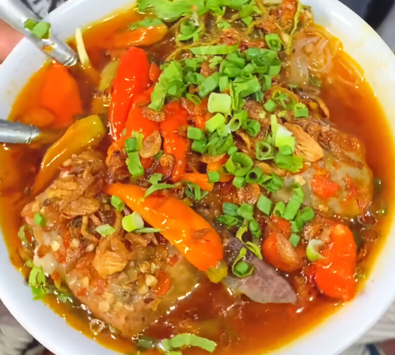 Bakso Djenggot Kuah Pedas. (Tiktok/romo_kulineran)