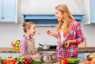 Mencicipi Makanan saat Berpuasa, Batal atau Tidak ?