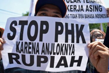 Gelombang PHK Massal RI.(ANTARA FOTO/R. Rekotomo)