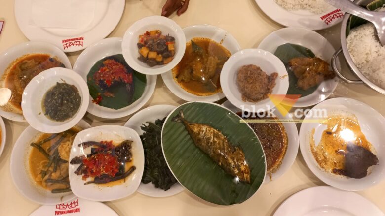 RM Padang Payakumbuah