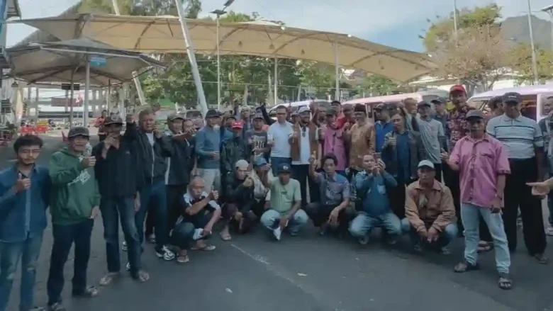 PKL Pasar Induk Among Tani Kota Batu Nilai Paslon Nurochman - Heli Layak Memimpin