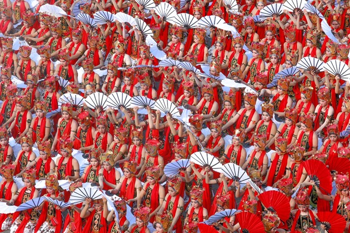 Para penari Gandrung Sewu Banyuwangi.(dok. Pemkab Banyuwangi)