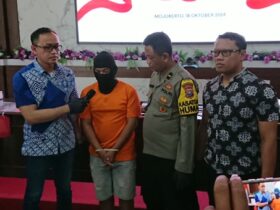 Salah satu anggota gangster yang terlibat pertempuran berhasil diamankan polres Mojokerto Kota.(blok-a.com/Syahrul Wijaya)