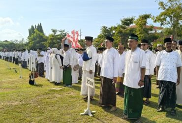 ASN Sumenep wajib kenakan pakaian ala santri untuk memperingati HSN 2024.