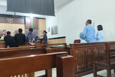 Sidang gugatan perdata antara H. Zainal Abidin melawan Pertamina Patra Niaga atas pemblokiran Suplai BBM di SPBU Golokan, Sidayu, Gresik, Kamis (31/10/2024).(blok-a.com/ivan)