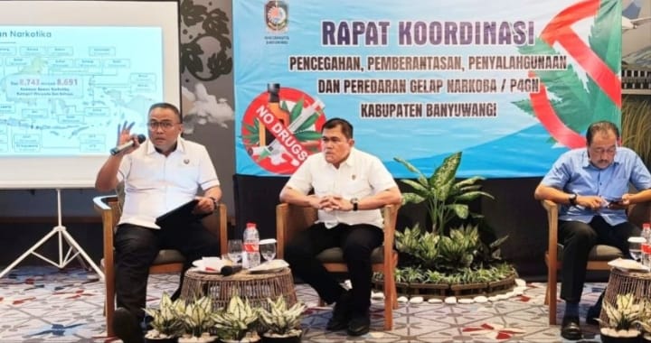 Caption : Rapat Koordinasi Pencegahan, Pemberantasan, Penyalahgunaan, dan Peredaran Gelap Narkoba (P4GN) yang berlangsung di Kokoon Hotel Banyuwangi, pada Rabu (30/10/2024)(blok-a.com/Kuryanto).