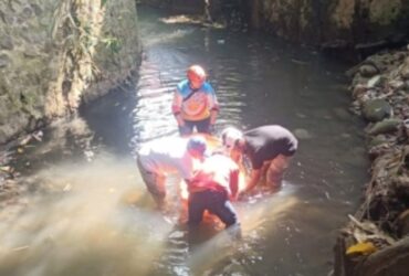 Mayat Mengapung di Sungai Gemparkan Warga Tanjungrejo Kota Malang