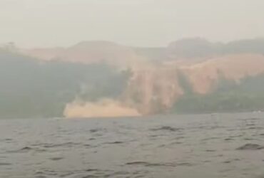 Tangkapan layar video viral dampak blasting atau peledakan di tambang emas Gunung Tumpang Pitu, Kecamatan Pesanggaran, Senin (25/11/2024).
