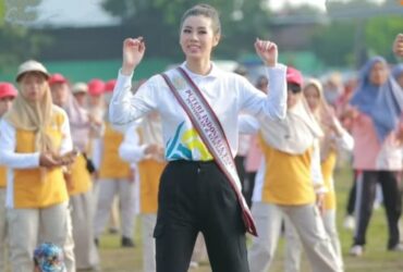 Peringatan HKN ke-60, di lapangan Tembokrejo, Muncar dihadiri oleh Puteri Indonesia Pendidikan dan Kebudayaan 2024, Melati Tedja, Minggu (24/11/2024).(blok-a.com/Kuryanto)