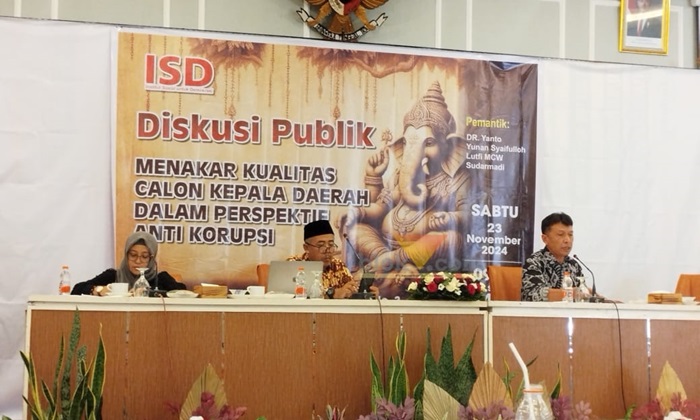 Diskusi publik ISD di Hotel Pelangi, Kecamatan Klojen, Sabtu (23/11/2024).(blok-a.com/Yogga Ardiawan)