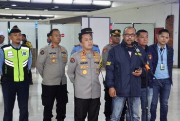 Dirreskrimum Polda Metro Jaya memberikan keterangan pers di bandara Soekarno-Hatta.(dokumen Polres)