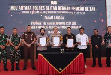Ketua DPRD Kabupaten Blitar, Supriadi menghadiri  penandatanganan MoU antara Polres Blitar dan Pemkab Blitar untuk mendukung program ketahanan pangan nasional. (blok-a.com/Fajar)