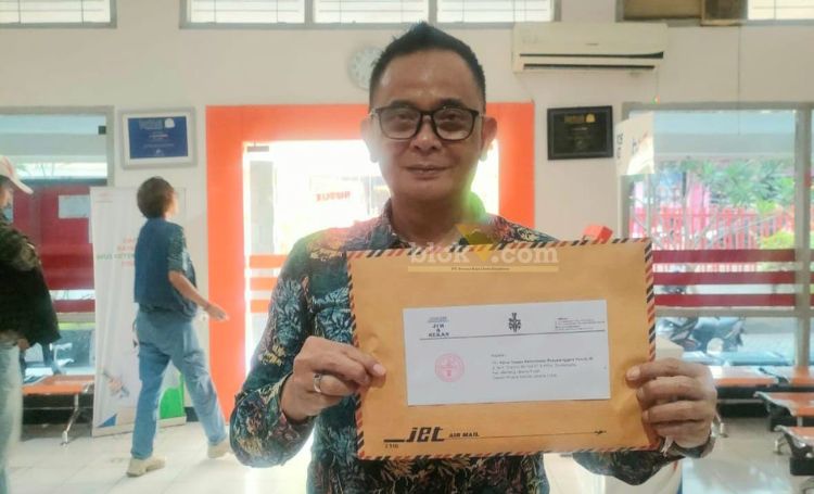 Joko Trisno, Kuasa Hukum Tim Pemenangan Paslon 01, Bupati dan Wakil Bupati Blitar. (blok-a.com/Fajar)