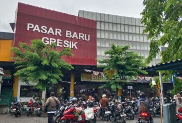 Pasar Baru Gresik jalan Gubernur Suryo, Lumpur, Gresik. (blok-a.com/ivan)
