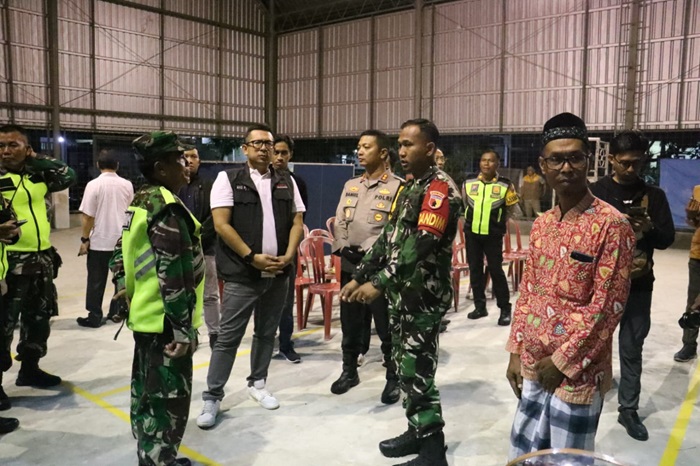 Pj Wali Kota dan Forkopimda saat mengecek salah satu TPS.(blok-a.com/Syahrul Wijaya)